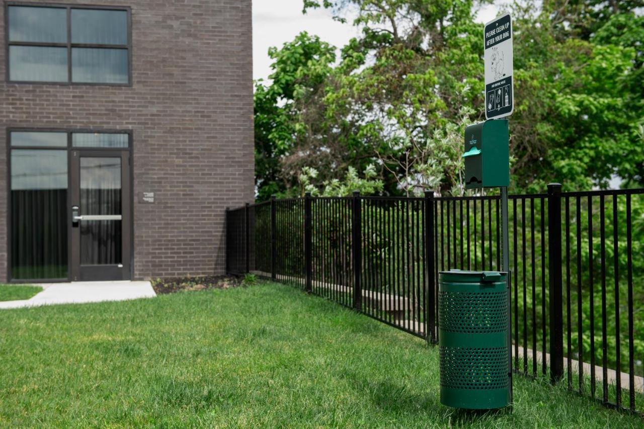 Homewood Suites By Hilton Louisville Airport Exterior photo